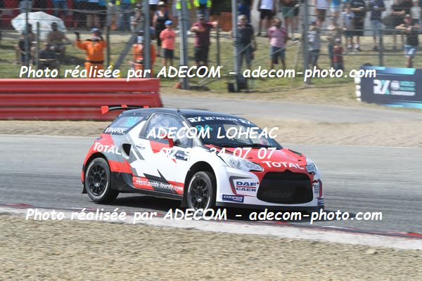 http://v2.adecom-photo.com/images//1.RALLYCROSS/2021/RALLYCROSS_LOHEACRX _2021/WORLD_RX/KNAPICK_Herve/40A_0669.JPG